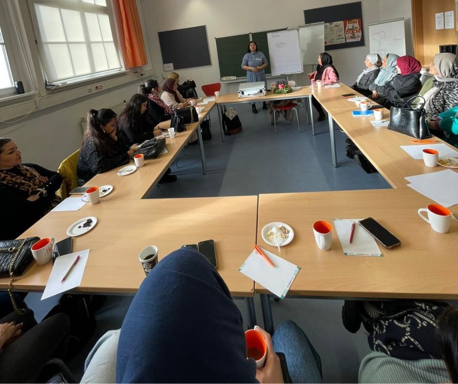 StarkeFrauen-starkeWege_2_AFiMA_2025_klein